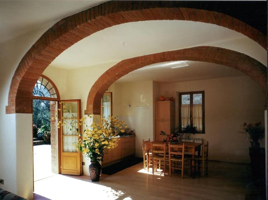 Villa La Vigna Agriturismo à Sienne Extérieur photo